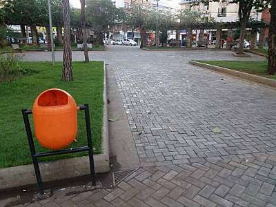 Cesto de lixo para rua Cesto de lixo para rua