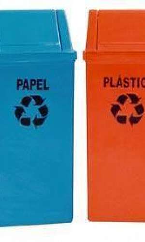 Coletores de resíduos recicláveis Coletores de resíduos recicláveis