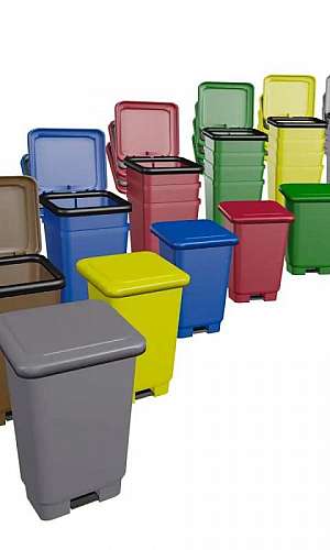 lixeira com pedal lixeira com pedal